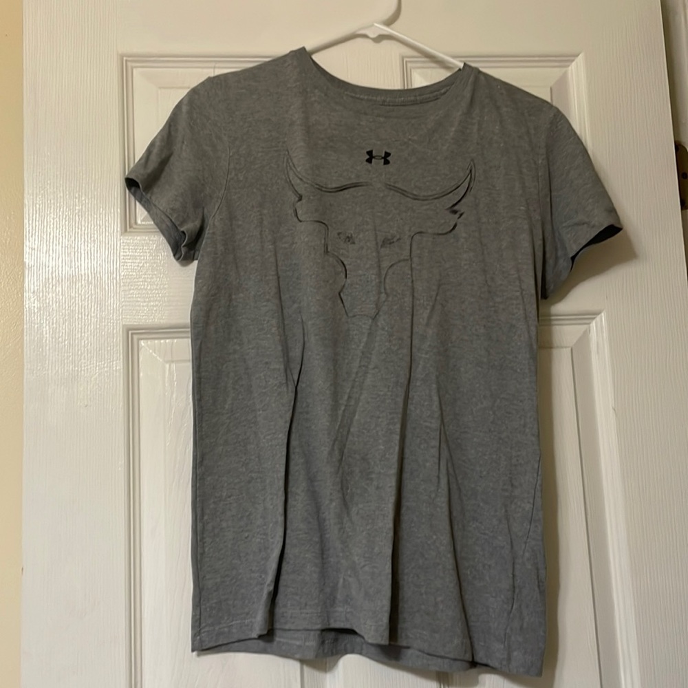 Under Armour short sleeve the rock shirt